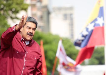 Maduro exhortó a denunciar actos de corrupción en la administración pública