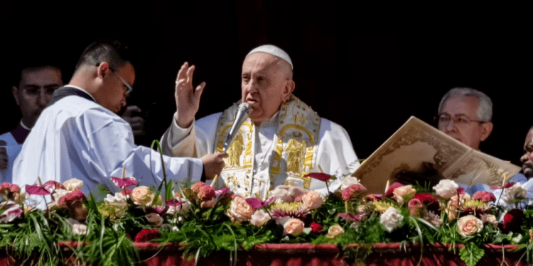Papa Francisco insta a la paz en Ucrania, Oriente Medio y recuerda a Nicaragua en mensaje mundial de Pascua