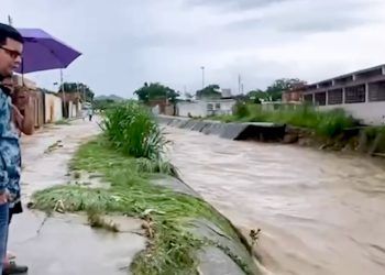 Alcalde de Valencia ordenó desplegar equipo de monitoreo ante las fuertes lluvias registradas en la ciudad