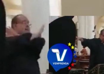 Valencia| Padre Freitas:  “Yo estoy en mi casa, Uds. no “, dijo intentando poner orden en acto liturgico de la primera comunión en la catedral (+ Video)