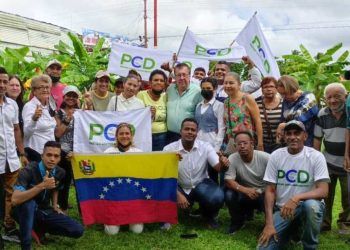 César Pérez Vivas es postulado por el partido Centro Democrático como candidato a las primarias opositoras