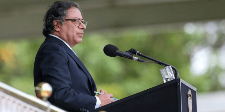 Colombia: Petro reconoce haberse equivocado y afirma que niños indígenas no han sido encontrados