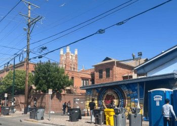Frontera EEUU-México luce relativamente tranquila tras fin del Título 42