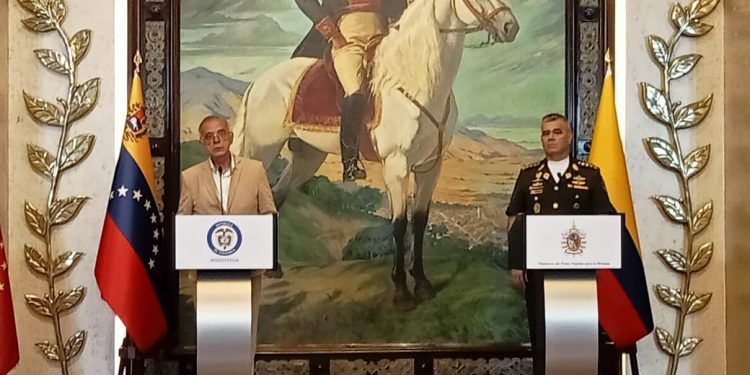 Venezuela y Colombia acuerdan reforzar presencia militar en la frontera
