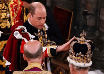 Los 5 objetos destacados en la coronación de Carlos III (+ Video)