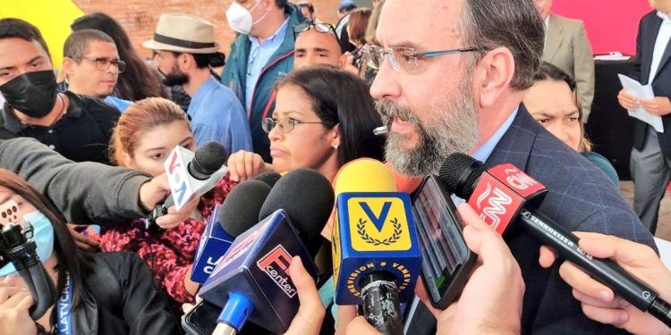 Jesús María Casal: Templos no serán serán usadas para la primaria opositora