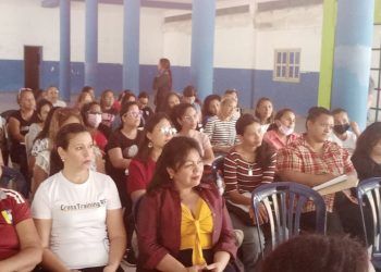 Conferencia “Conociendo el autismo” auspició la UPEL en Valencia