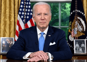 Biden firma proyecto de ley de techo de deuda que aleja a EEUU de incumplimiento sin precedentes