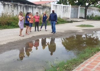 Carabobo: Vecinos denuncian bote de aguas servidas en Ciudad Alianza- Guacara