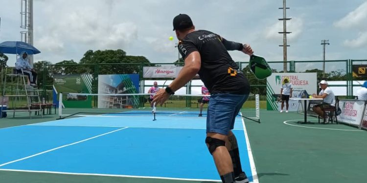 Gran participación carabobeña en el Abierto Nacional de Pickleball de Portuguesa
