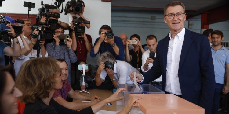 Elecciones generales en España con un 40% participación en las votaciones este domingo