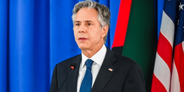 El secretario de Estado de EEUU, Antony Blinken, habla durante una conferencia de prensa conjunta con el presidente de Guyana, Irfaan Ali en Georgetown, Guyana, el 6 de julio de 2023.