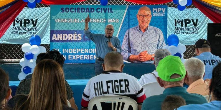 Apure: Andrés Caleca planteó enmienda constitucional que elimine la reelección presidencial indefinida
