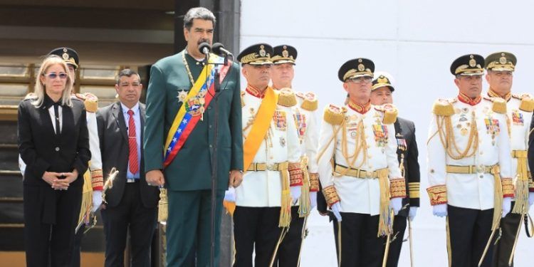 Nicolás Maduro insta a la unión cívico militar para la defensa de la Nación