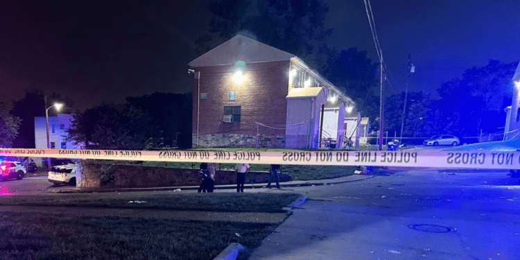 EEUU: Dos muertos y 28 heridos en tiroteo masivo en Baltimore