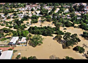 Bolívar: Santa Elena de Uairén en emergencia, tras crecida del río (+ Video)