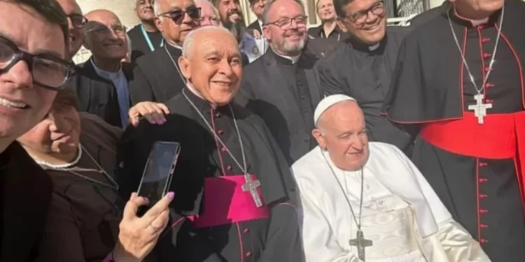 El Vaticano: Monseñor Diego Padrón será consagrado como Cardenal por el Papa Francisco