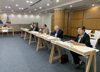 CNE y Comisión de Primarias opositoras se reunieron este lunes, mañana continuarán las conversaciones