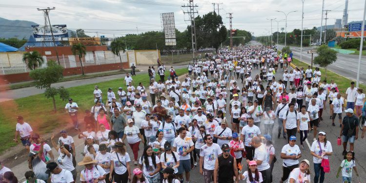 Más de 5 mil personas asistieron a exitosa Caminata a Color en San Diego