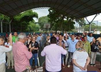 Carabobo: Jesús Acosta Medina juramentó nutrido equipo de voluntarios de María Corina Machado