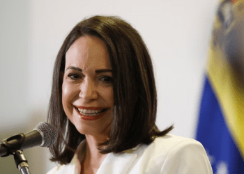 María Corina Machado duranre su acto de proclamación como candidata presidencial de la oposición para las elecciones de 2024.