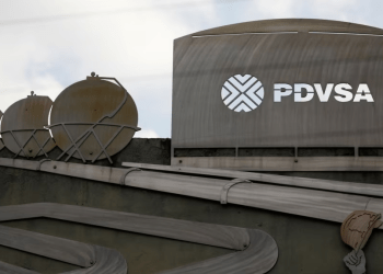 Fotografía de archivo de instalaciones de PDVSA en Caracas. Agencias de prensa revelan inminentes acuerdos energéticos y políticos entre Estados Unidos y Venezuela.