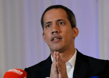 ARCHIVO - Juan Guaidó, durante una conferencia de prensa tras exiliarse en EEUU.