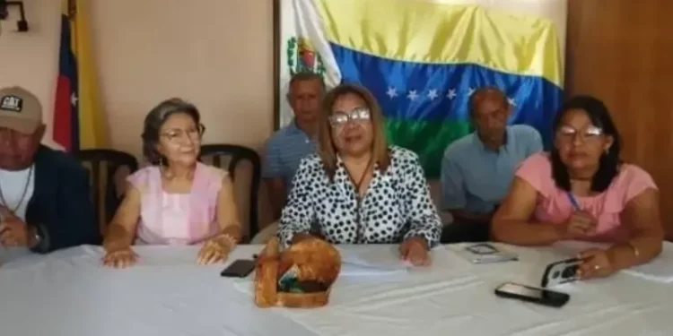 Apure: Renunció presidenta de la Comisión de Primaria