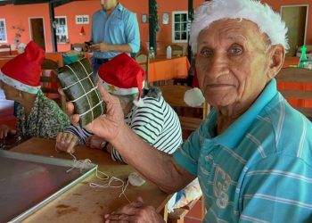 Carabobo: Abuelos sandieganos disfrutaron del acostumbrado compartir hallaquero (+ Video)