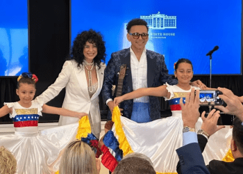 Personalidades venezolanas participan del "Día de Venezuela" en la Casa Blanca el 30 de noviembre de 2023.