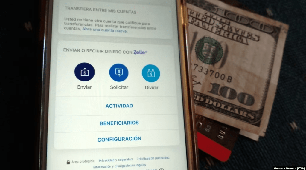Fotografía de archivo, tomada en Venezuela en enero de 2020, referida al uso de la plataforma de servicios bancarios Zelle.