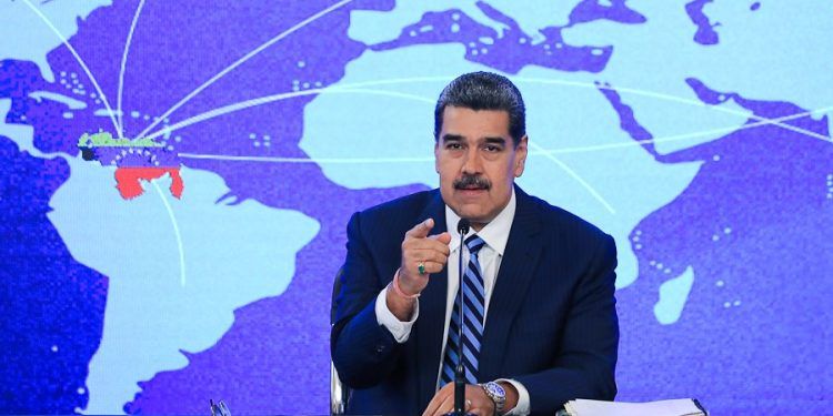 Nicolás Maduro: Hay consenso nacional en la defensa y derechos históricos del Esequibo