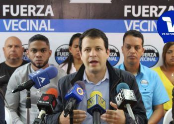 Partido Fuerza Vecinal se desploma tras renuncia masiva de alcaldes, concejales y un diputado, ahora bajo el eslogan «Cambio en Paz»