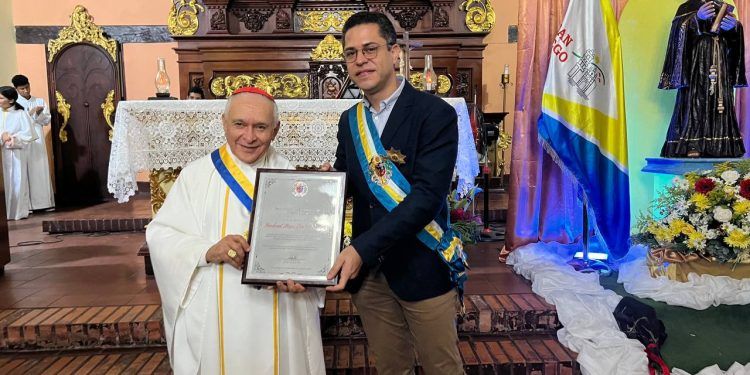 Carabobo: Alcalde León Jurado otorgó Orden Ciudad de San Diego «Gran Oficial» al Cardenal Diego Padrón Sánchez