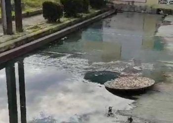 Carabobo: Vecinos denuncian cloacas desbordadas en Villa de Las Caracaras en San Diego, pese a las denuncias realizadas ante Hidrocentro (+ Video)