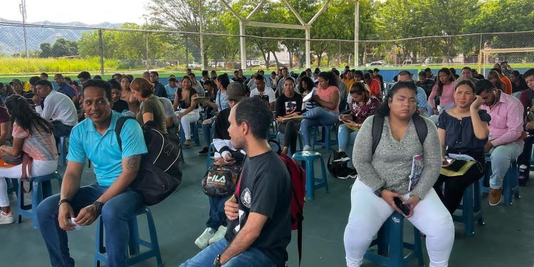 Carabobo: Más de cinco mil personas en busca de empleo asistieron a la 8va. Feria de Empleo organizada por la Alcaldía de San Diego