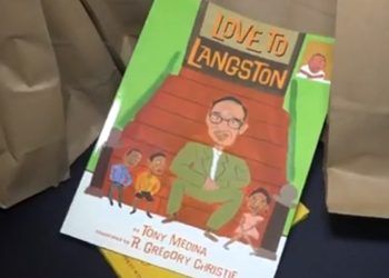 ¿Por qué han vetado libros de Isabel Allende y García Márquez en algunas escuelas de Florida? (+ Video)