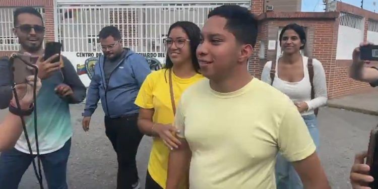 En libertad estudiante de la UCV John Álvarez