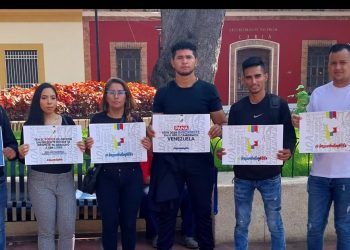 Jovenes carabobeños incentivan a inscribirse en el Registro Electoral ante el CNE