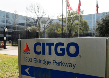 Un cartel de Citgo Petroleum se ve en su sede en Houston, Texas, EEUU, el 11 de enero de 2024