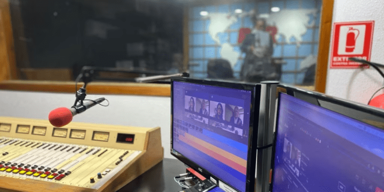 ARCHIVO- Radio Caracas (RCR), pionera de la radio en Venezuela cesó operaciones en internet el jueves 29 de junio de 2023.