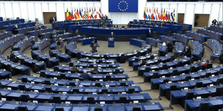 Parlamento Europeo advierte que no reconocerá elecciones en Venezuela sin Machado y otras condiciones