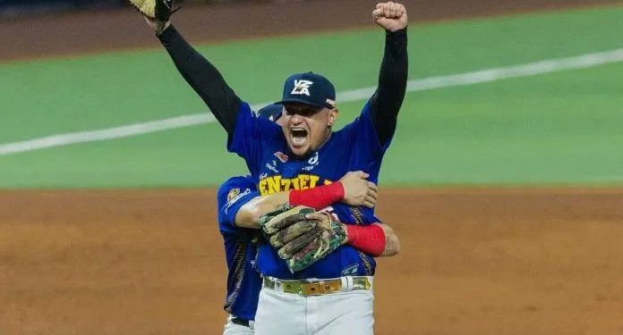 Ángel Padrón lanzó un «no hit no run» histórico, Venezuela derrotó a Nicaragua 9 a 0