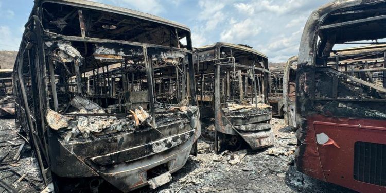 CICPC investiga las causas del incendio en TransAragua Turmero (+ Video)