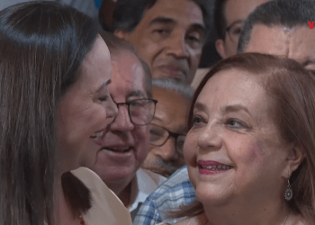 Elecciones en Venezuela: ¿cómo queda la oposición sin “las Corinas” en la carrera por la presidencia? (+ Video)