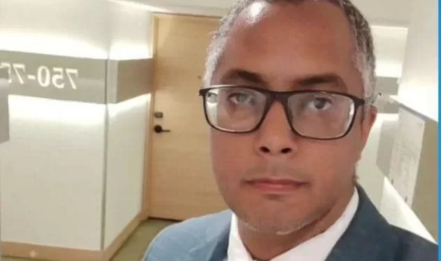 Ministerio Público dicta orden de aprehensión contra el sociólogo Edison Arciniegas
