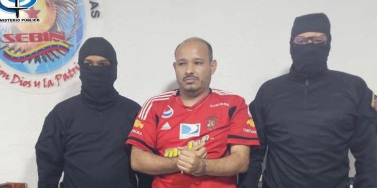 Detenido periodista y líder comunitario Carlos Julio Rojas, tras ser acusado de intento de magnicidio