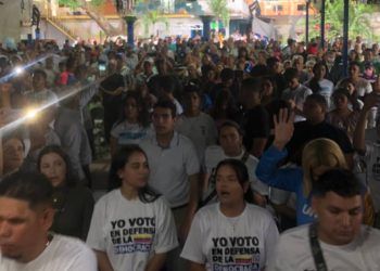 Valencia: Maquinaria de Acción democrática, se organiza para cuidar el voto de Edmundo González