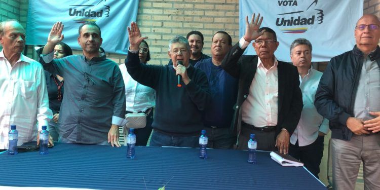 Caracas: Seccional de Acción Democrática continúa compromiso con la organización en la calle y la defensa del voto