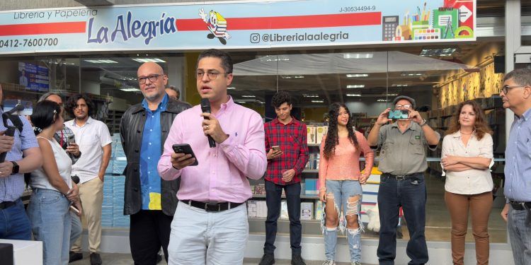 El alcalde de San Diego considera acertado que la empresa privada busque crecer en el municipio